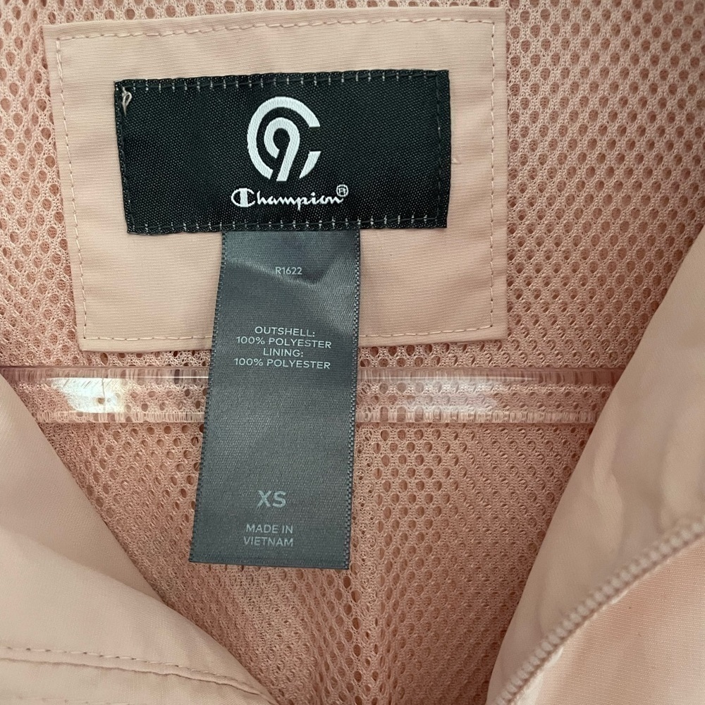 Champion NWT pink rain jacket size XS blush pink - Picture 3 of 8